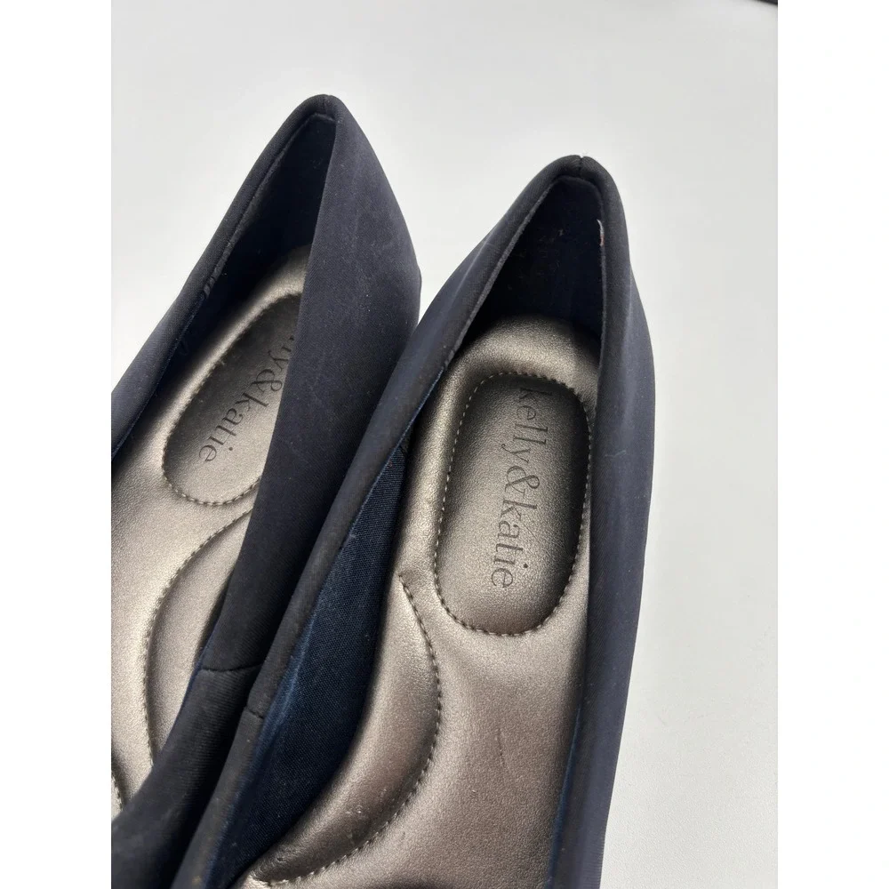 Kelly & Katie Pumps Womens 7.5 Black‎ Fabric Patent Cap Toe Kitten Heel Hardware